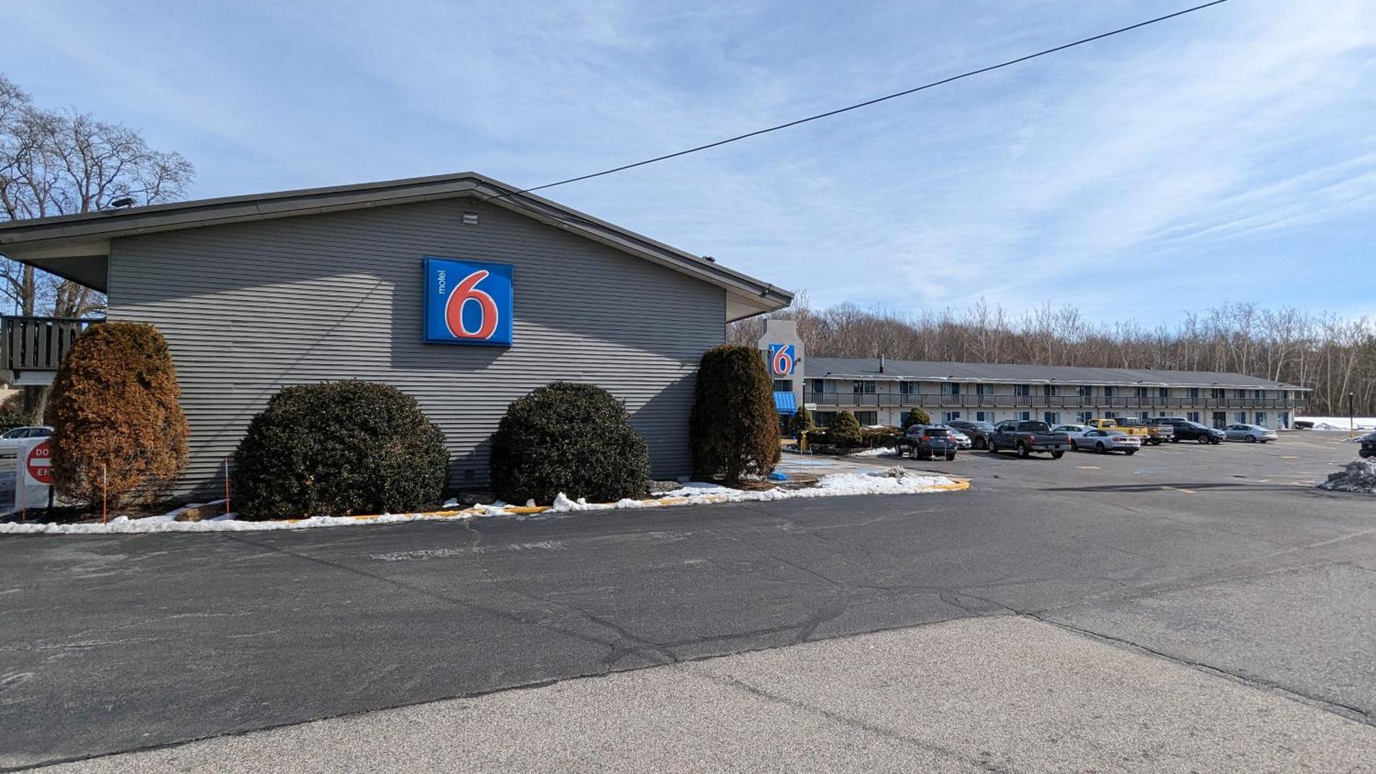 6-leominster, Ma 2*